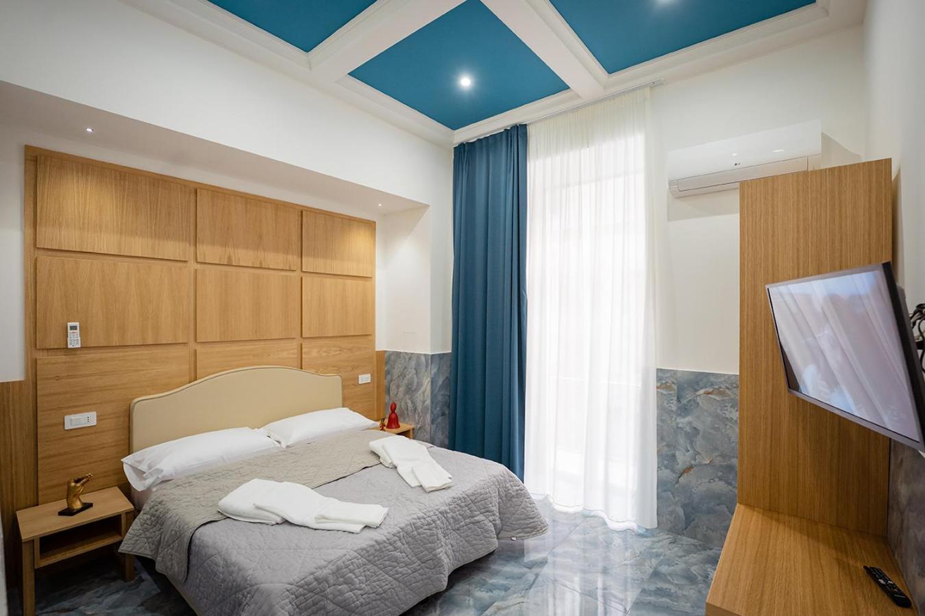 P.C. Boutique H. Vesuvius, Napoli Centro, By Clapa Group Hotel Exterior photo