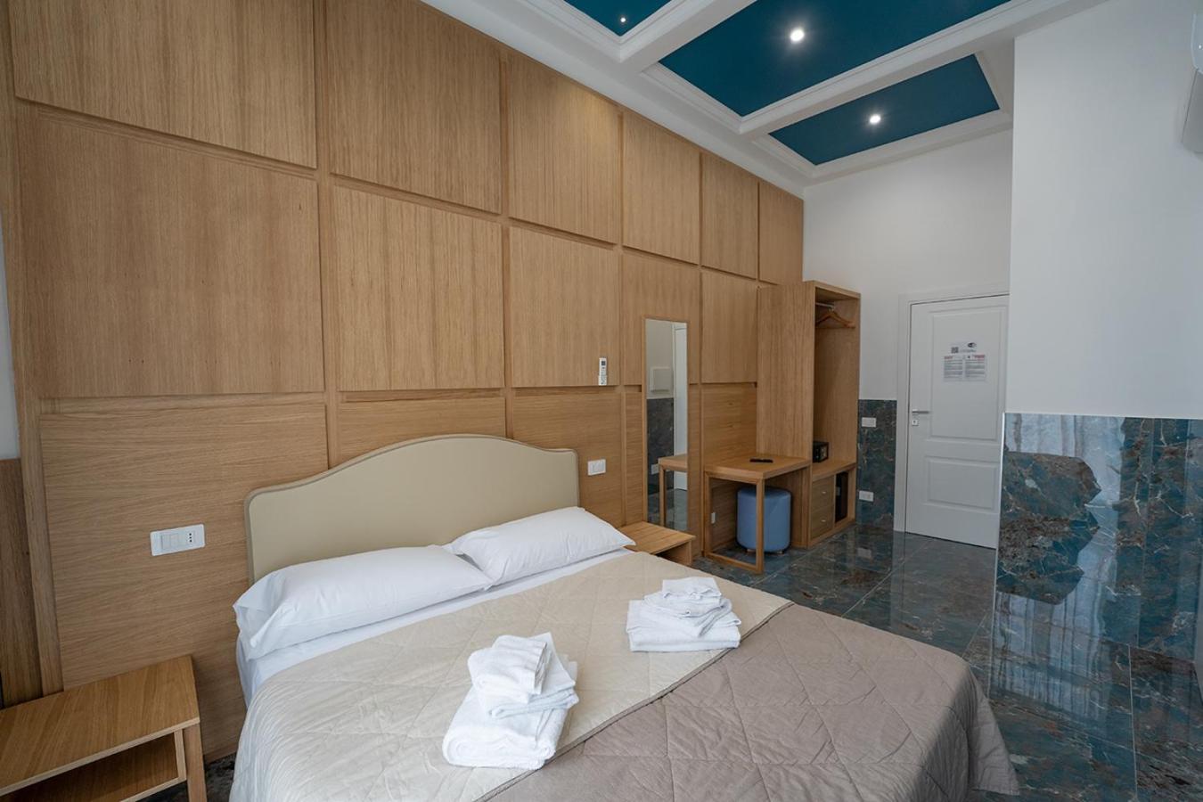 P.C. Boutique H. Vesuvius, Napoli Centro, By Clapa Group Hotel Exterior photo